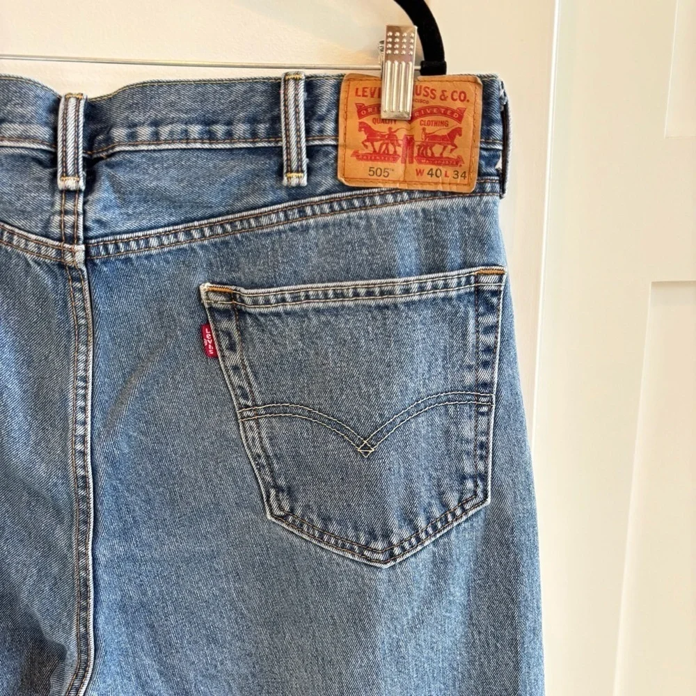 Levi's Men's 505 Denim Medium Wash 5 Pocket Straight Leg Jeans Size 40x34
